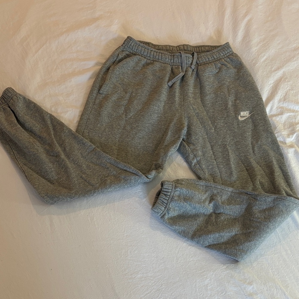 Nike Men’s S Charcoal Gray Sweatpants